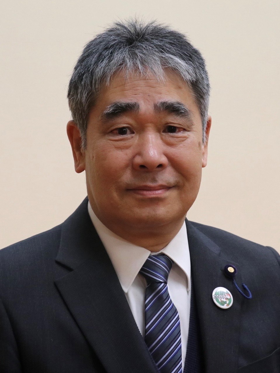栗林俊彦議員