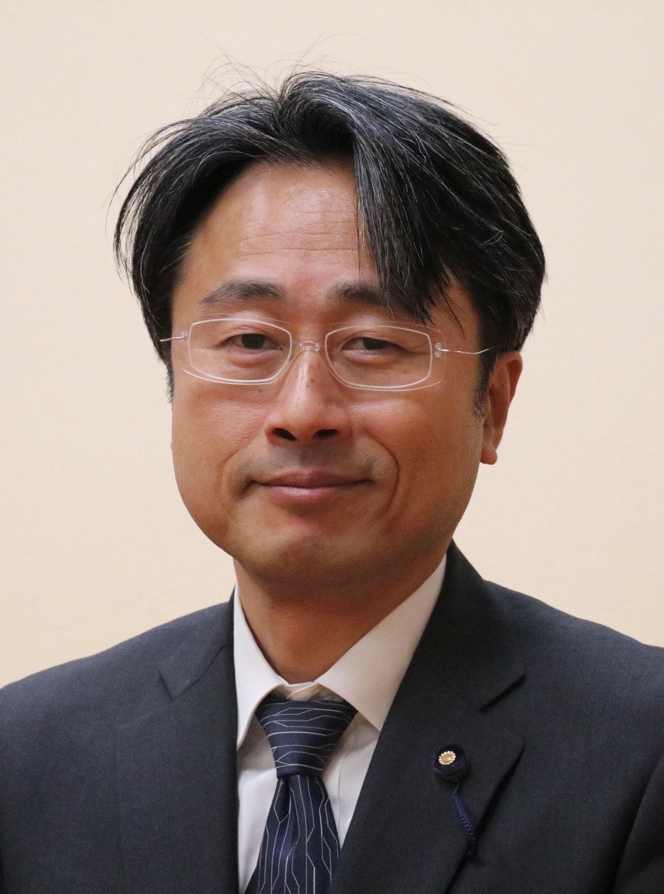 牛丸圭也議員