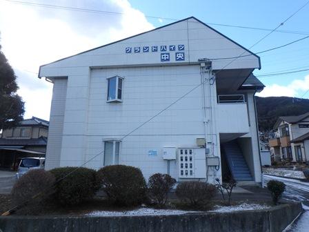 グランドハイツ中央の正面画像