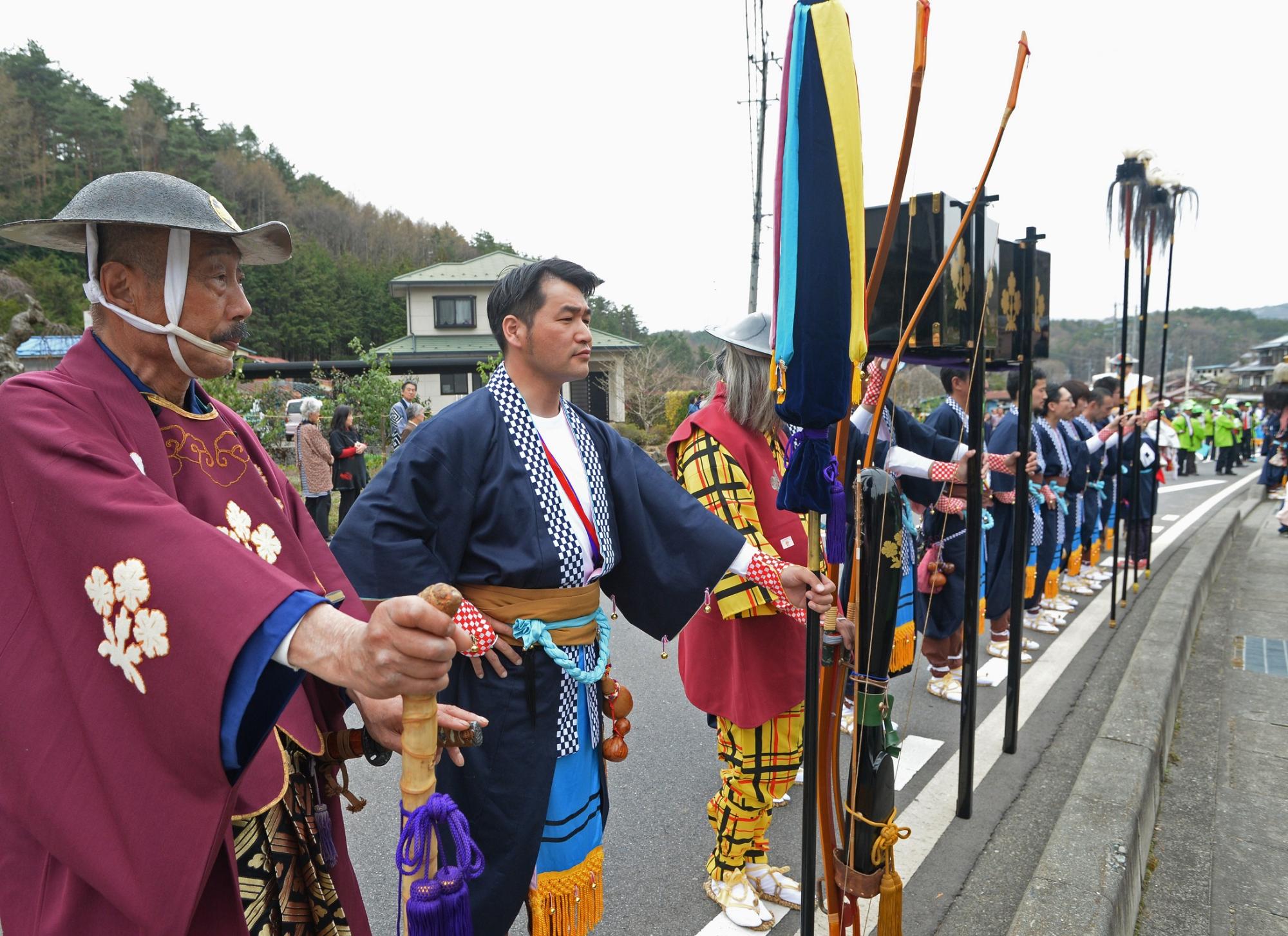 平出の騎馬行列