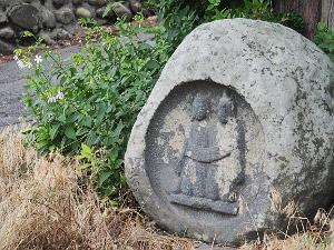 双体道祖神の石像の写真画像